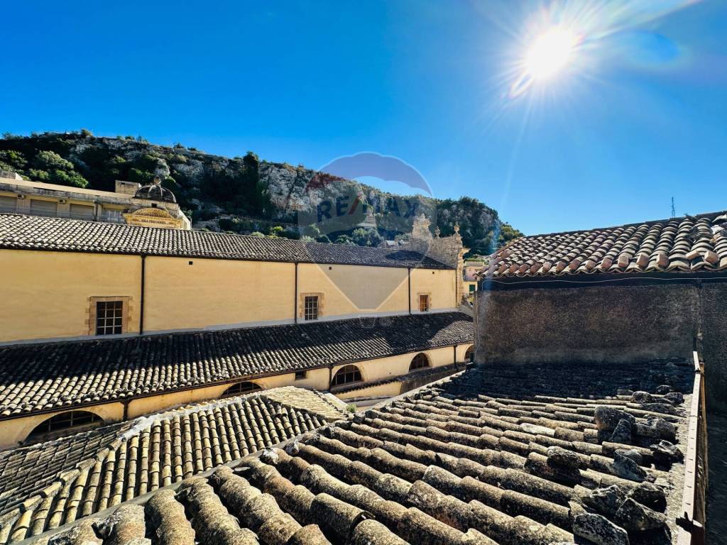 Casa indipendente a Modica in Via Santa Maria, 7 - Foto 3