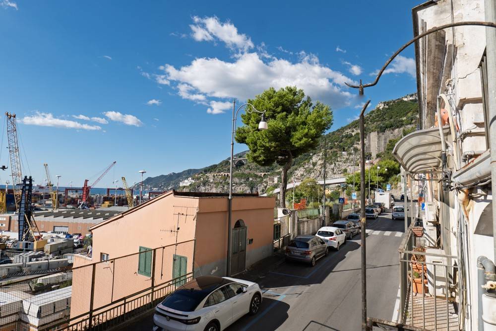 Appartamento a Salerno in Via Benedetto Croce, 40 - Foto 3