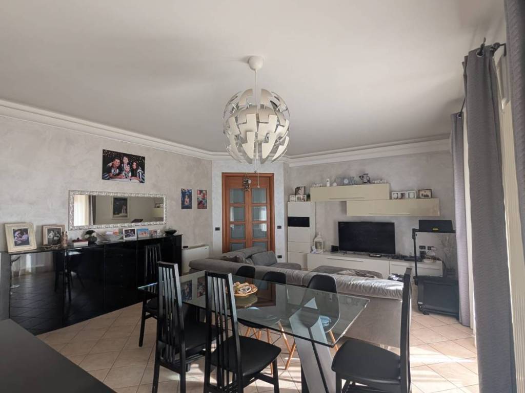 Appartamento a Castel di lama in Via Giacomo Leopardi - Foto 2