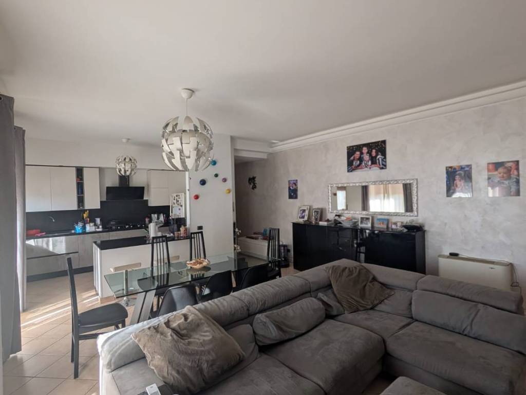 Appartamento a Castel di lama in Via Giacomo Leopardi - Foto 5