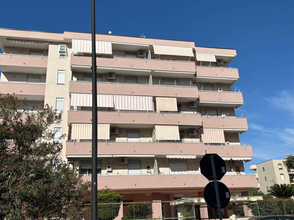 Appartamento a Maddaloni in Via Orazio De Carlucci - Foto 2