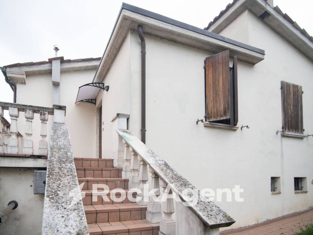 Villa a Acqualagna in Via Bellaria, 42 - Foto 4