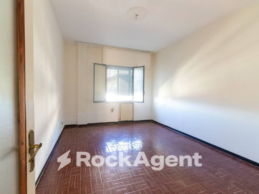 Appartamento a Catanzaro in Largo Raffaele Marincola Cattaneo, 22 - Foto 5