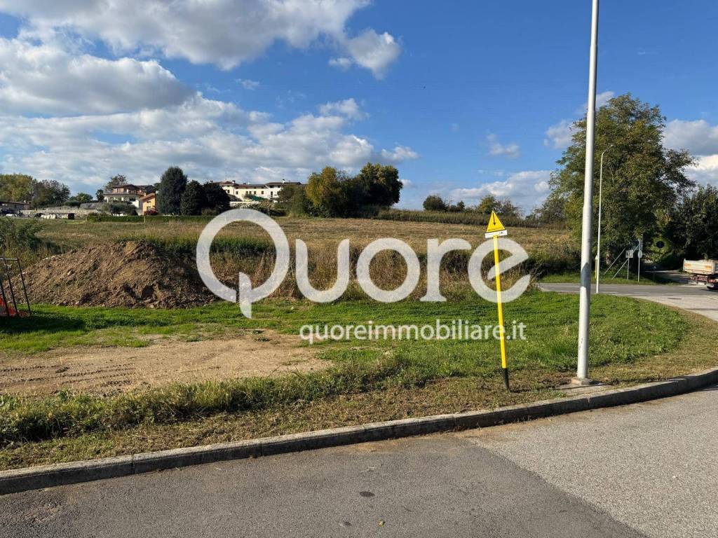 Terreno a Moruzzo in vicolo - Foto 4