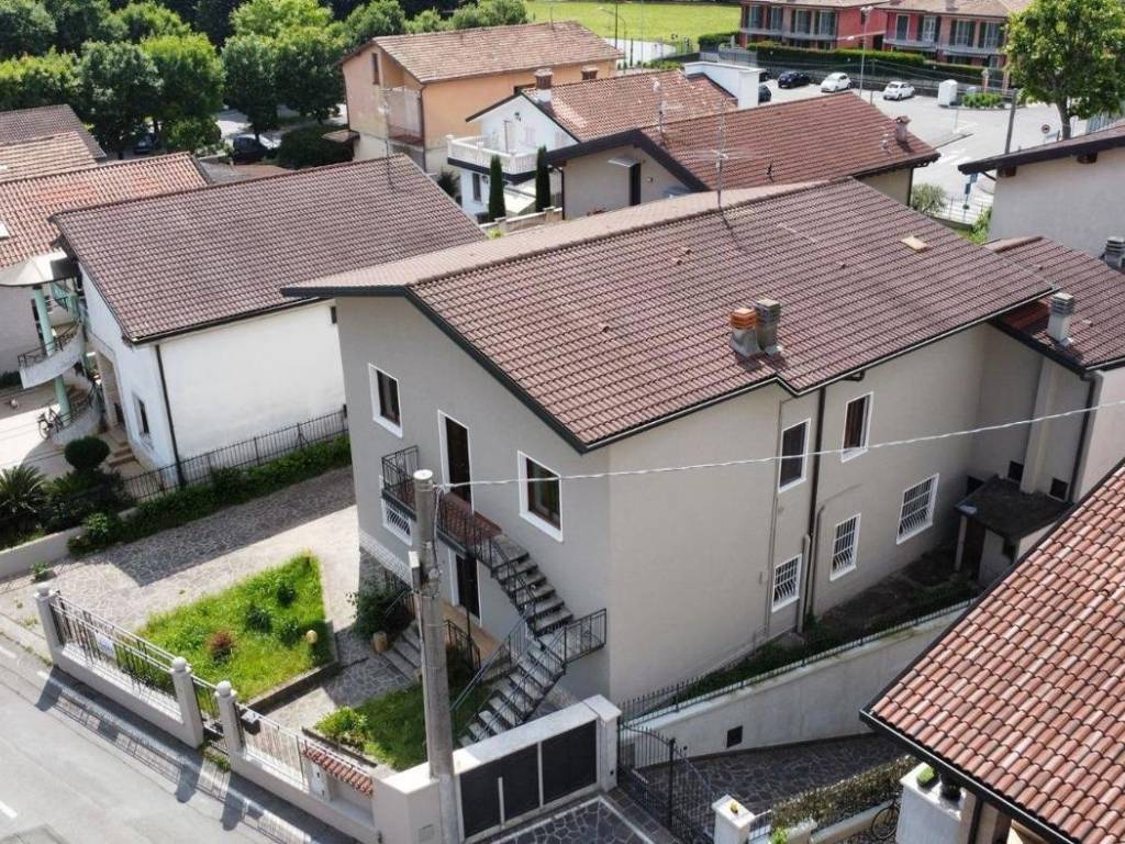 Appartamento a Castrezzato in via pascoli , 1 - Foto 5
