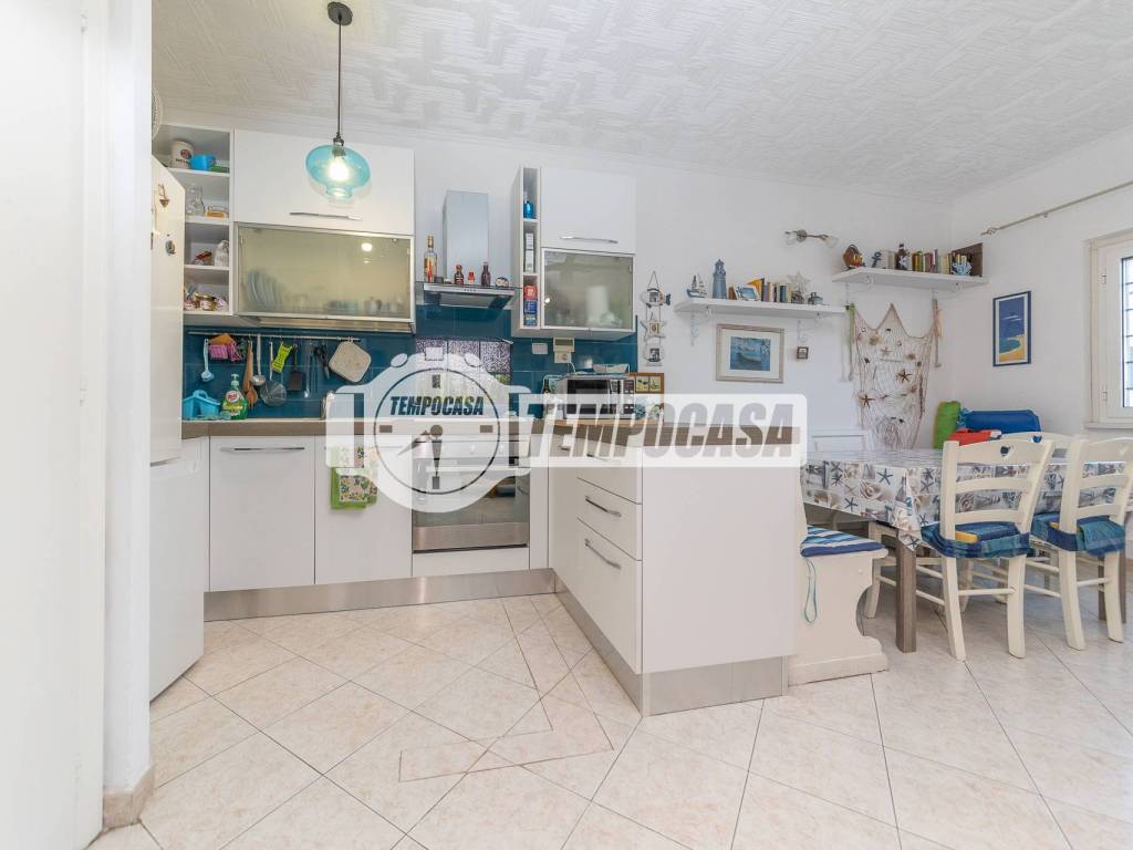 Appartamento a Cerveteri in Via Luni - Foto 2