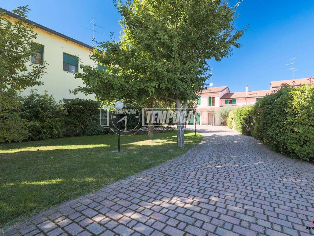 Casa indipendente a Bagnacavallo in Via Sinistra Canale Inferiore - Foto 2