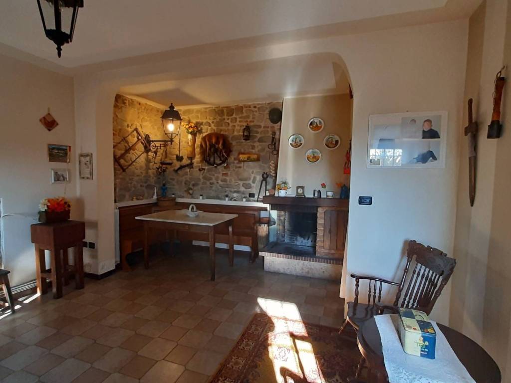 Casa indipendente a Monsummano terme in Via della Gita - Foto 4