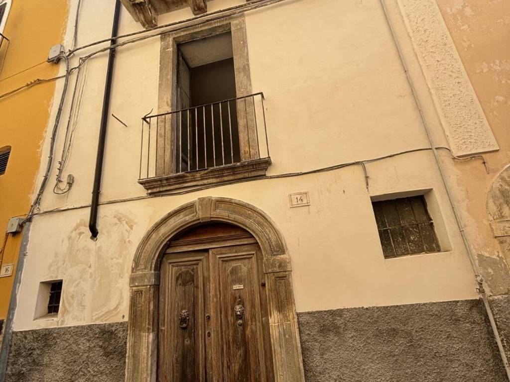 Casa indipendente a Sulmona in Via Vella, 14 - Foto 4