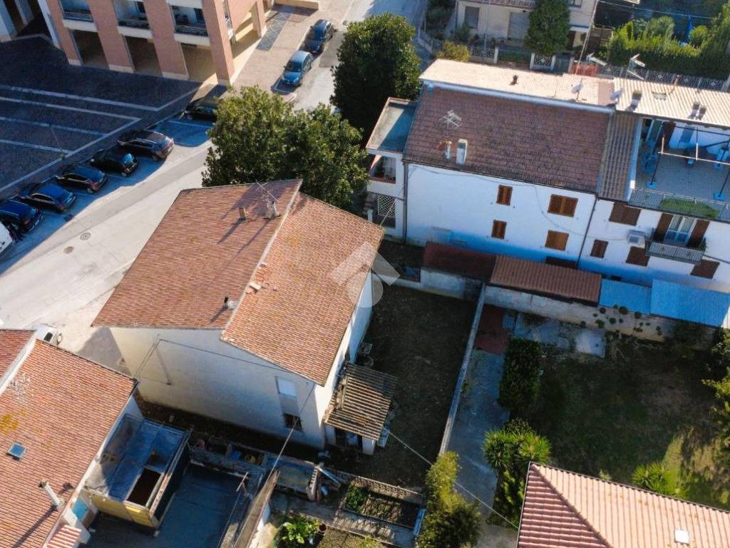 Casa indipendente a Civitanova marche in Via Nino Bixio, 89 - Foto 3