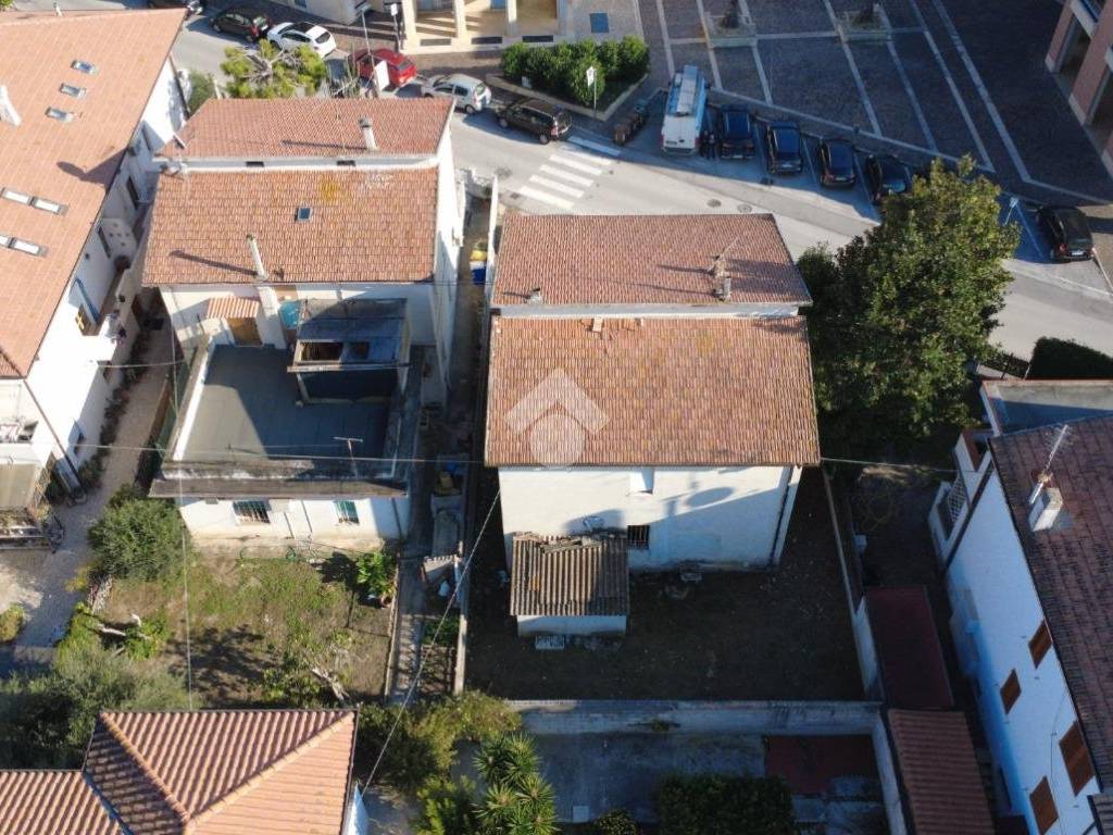 Casa indipendente a Civitanova marche in Via Nino Bixio, 89 - Foto 5