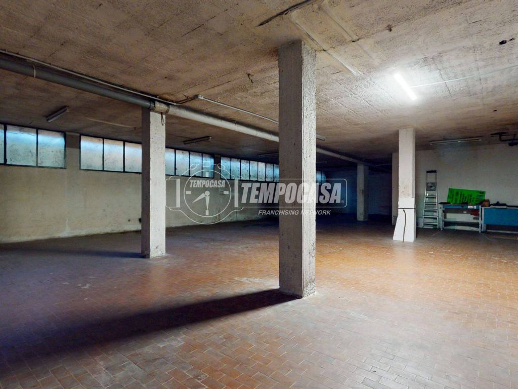 Box / garage a Mantova in Via Vittorino da Feltre 52 - Foto 4