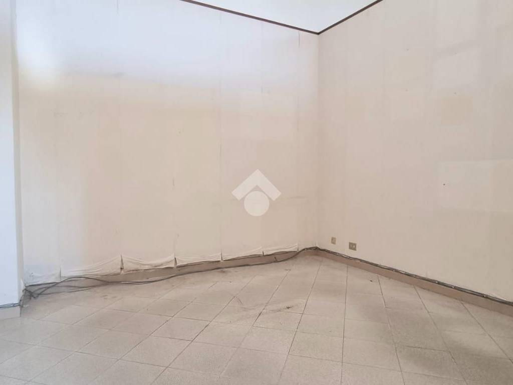 Box / garage a Catanzaro in Via Lorenzo Anania, 28 - Foto 3