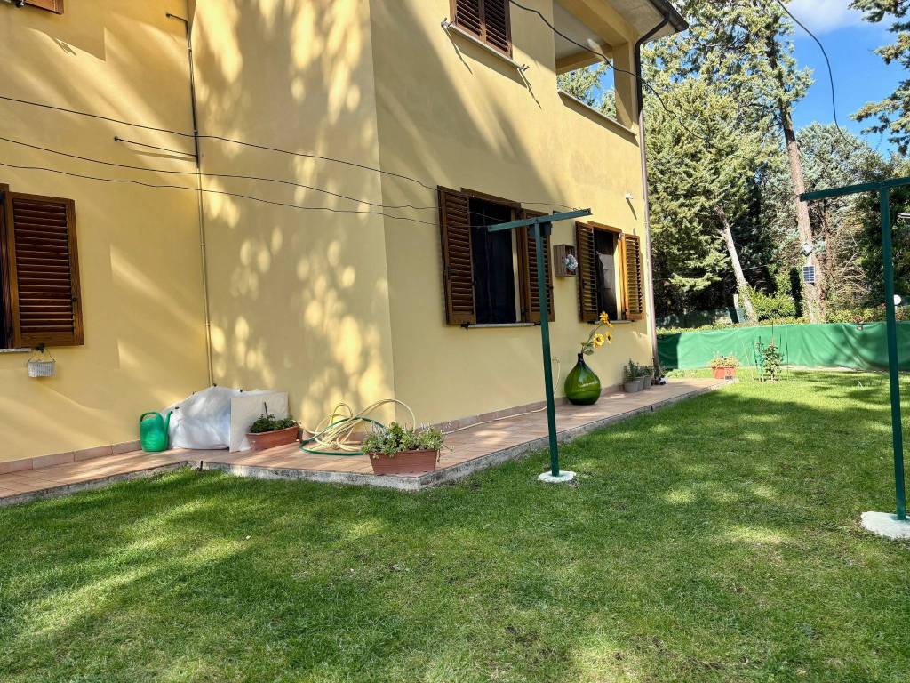 Appartamento a Nocera umbra in Via Fano, 55 - Foto 5