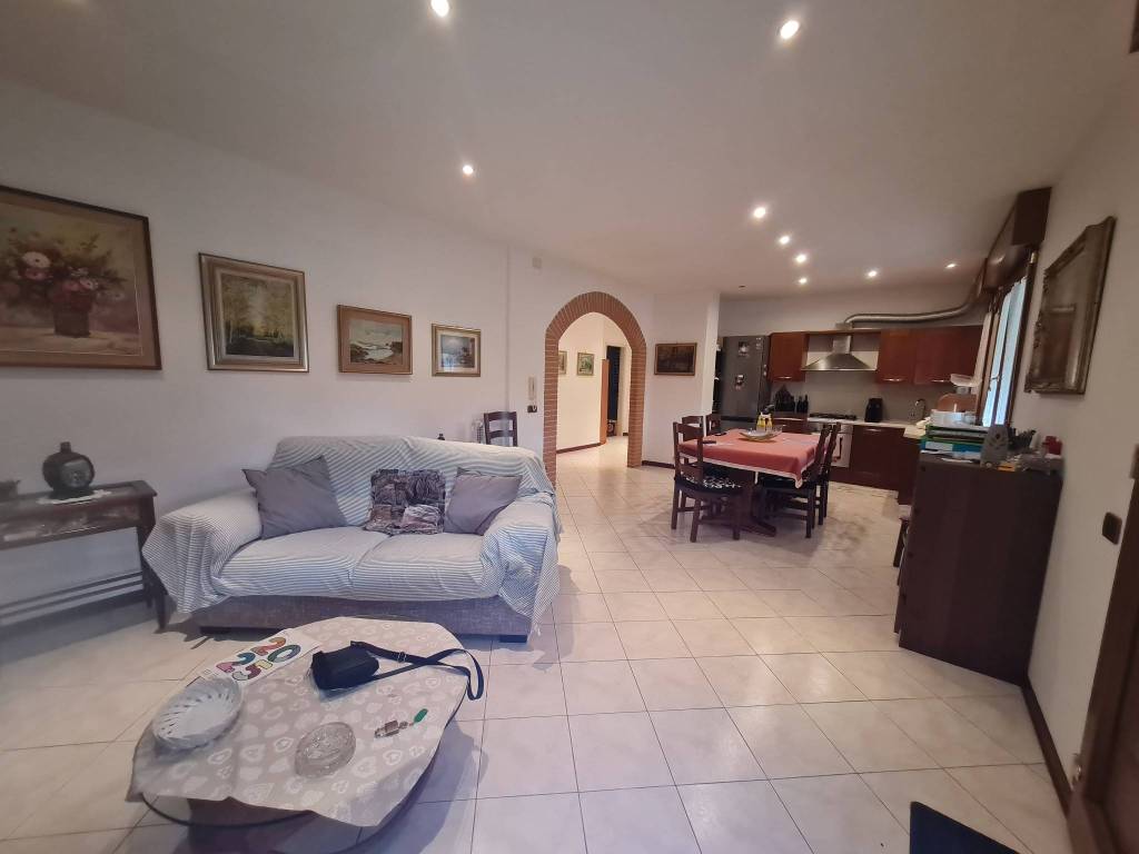 Villa a Sgonico in Frazione Borgo Grotta Gigante, 43 - Foto 4