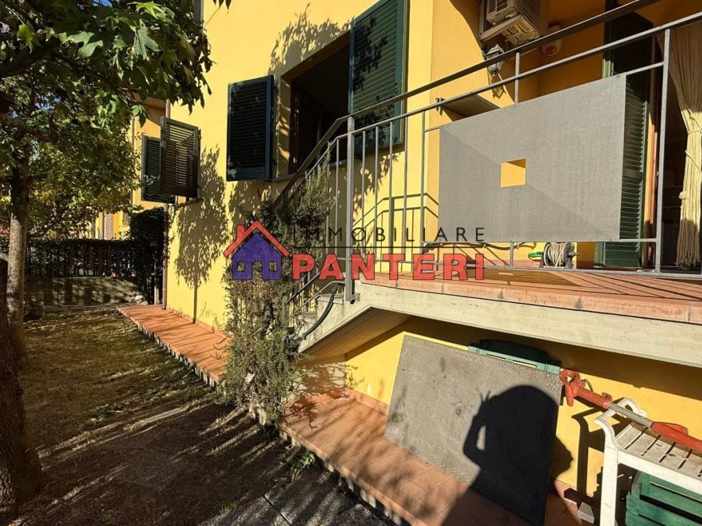 Appartamento a Pescia in Via San Vittori, 26 - Foto 2