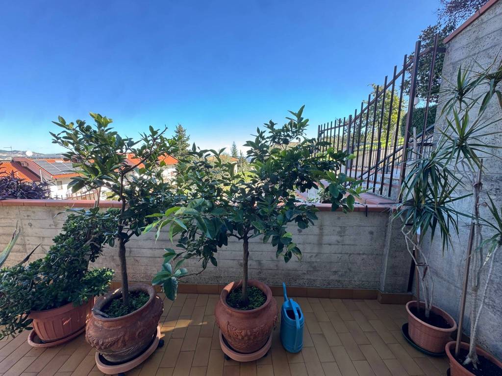 Villetta a schiera a Ascoli piceno in Strada Provinciale Lisciano, 216 - Foto 4