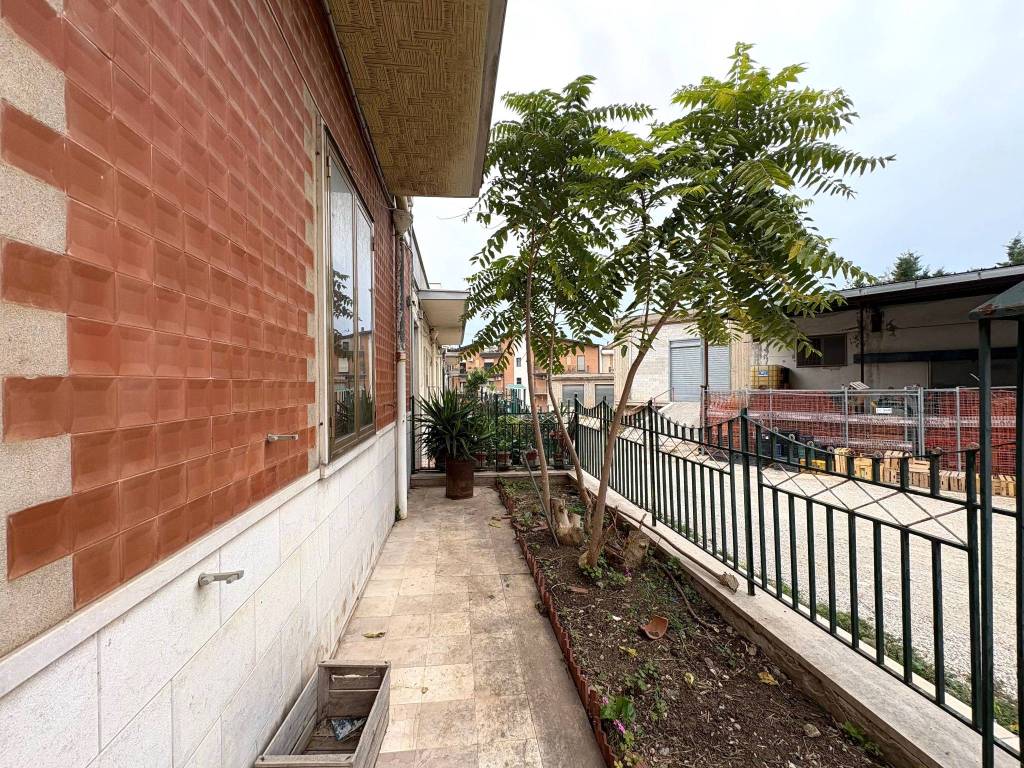 Casa indipendente a Apricena in Via Piave, 2 - Foto 5