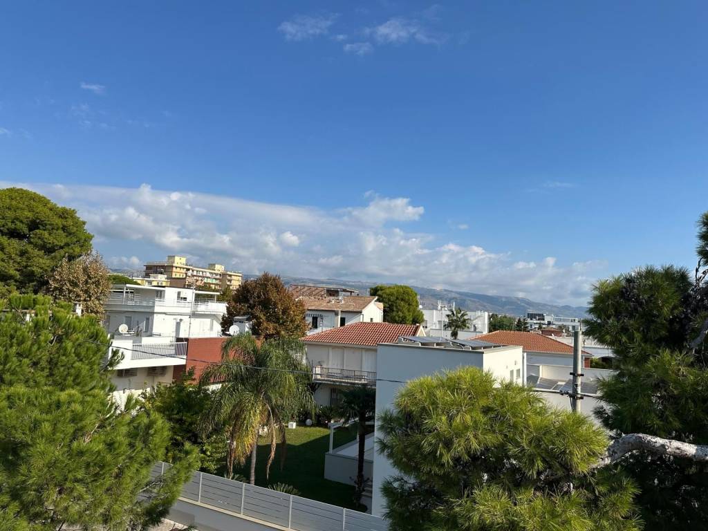 Appartamento a Manfredonia in Via Guglielmo Da Siponto - Foto 2