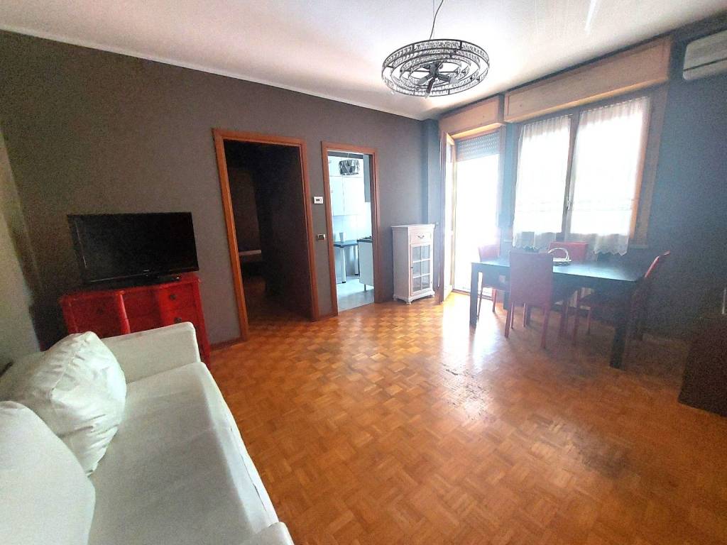 Appartamento a Parma in Via Emilio Lepido - Foto 2