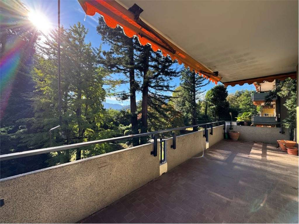 Appartamento a Verbania in VIA LUIGI ZAPPELLI, 5/2 - Foto 2