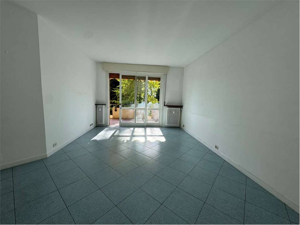 Appartamento a Verbania in VIA LUIGI ZAPPELLI, 5/2 - Foto 3