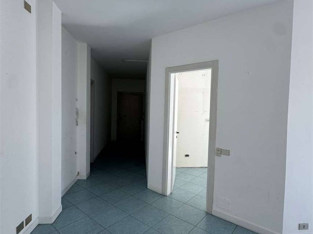 Appartamento a Verbania in VIA LUIGI ZAPPELLI, 5/2 - Foto 4