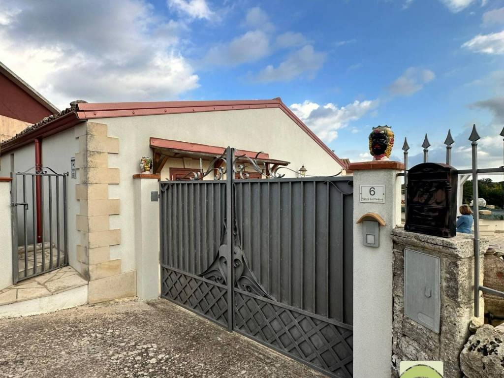 Villa a Noto in SP24 - Foto 4