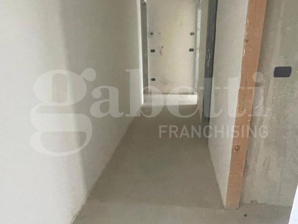 Appartamento a Barletta in Via Ferdinando D'Aragona - Foto 5