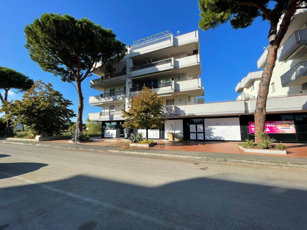Appartamento a Martinsicuro in Via Ischia - Foto 2