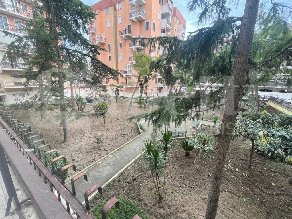 Appartamento a Barletta in Via Ferdinando D'Aragona, 177 - Foto 2