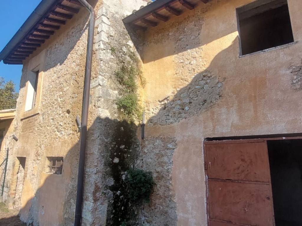 Rustico / casale a Spoleto in Località Cortaccione - Foto 2