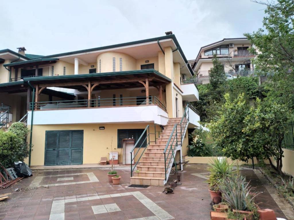 Villa a Castrolibero in Via delle Querce, 14 - Foto 2