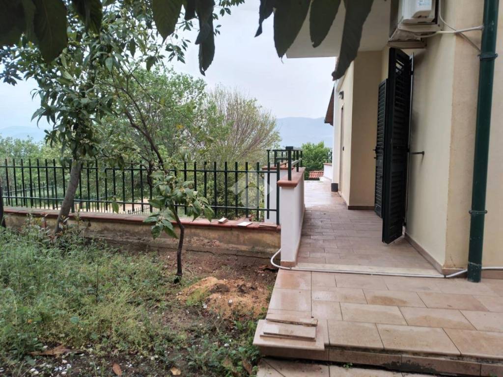 Villa a Castrolibero in Via delle Querce, 14 - Foto 3