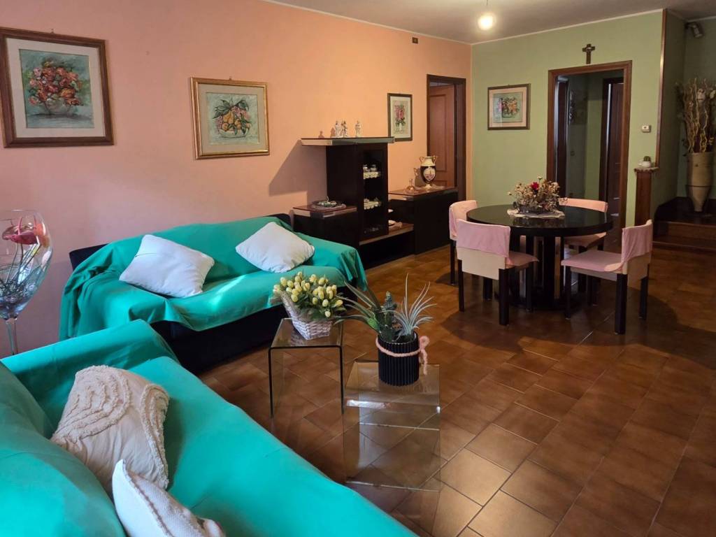 Appartamento a Gualtieri in Piazza Bentivoglio - Foto 3