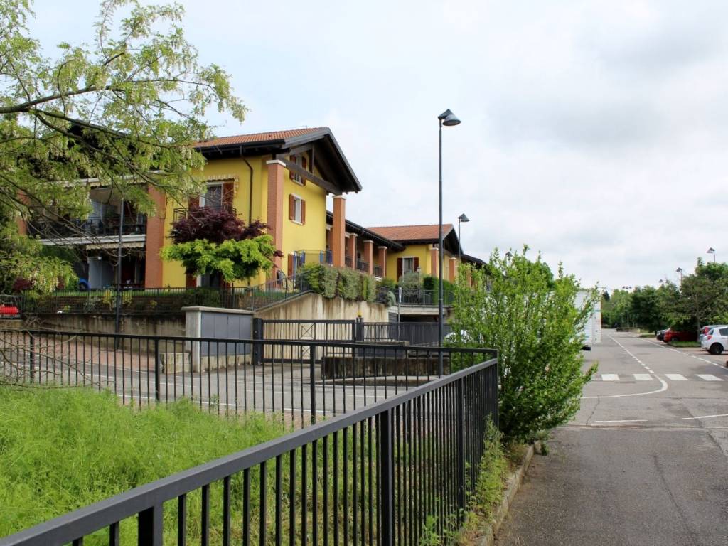 Appartamento a Montevecchia in Via D. Gelsi, 13 - Foto 3