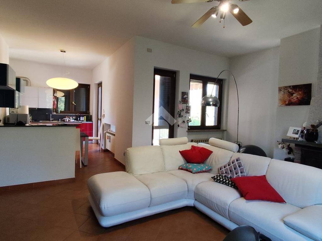 Casa indipendente a Dusino san michele in Corso 4 Novembre, 45 - Foto 3