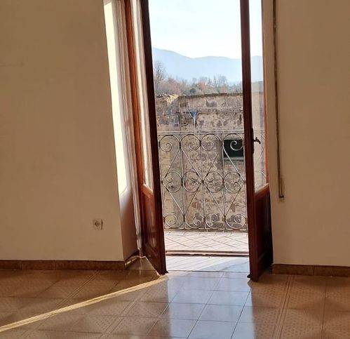 Appartamento a Sessa aurunca in Piazza Rongolise 41 - Foto 4