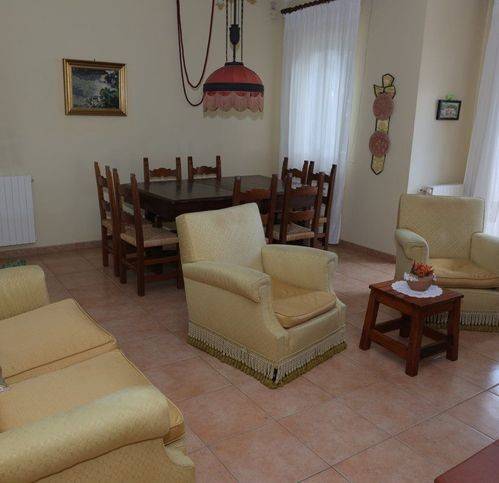 Villa a Roccamonfina in Via Alessandro Manzoni 2 - Foto 5