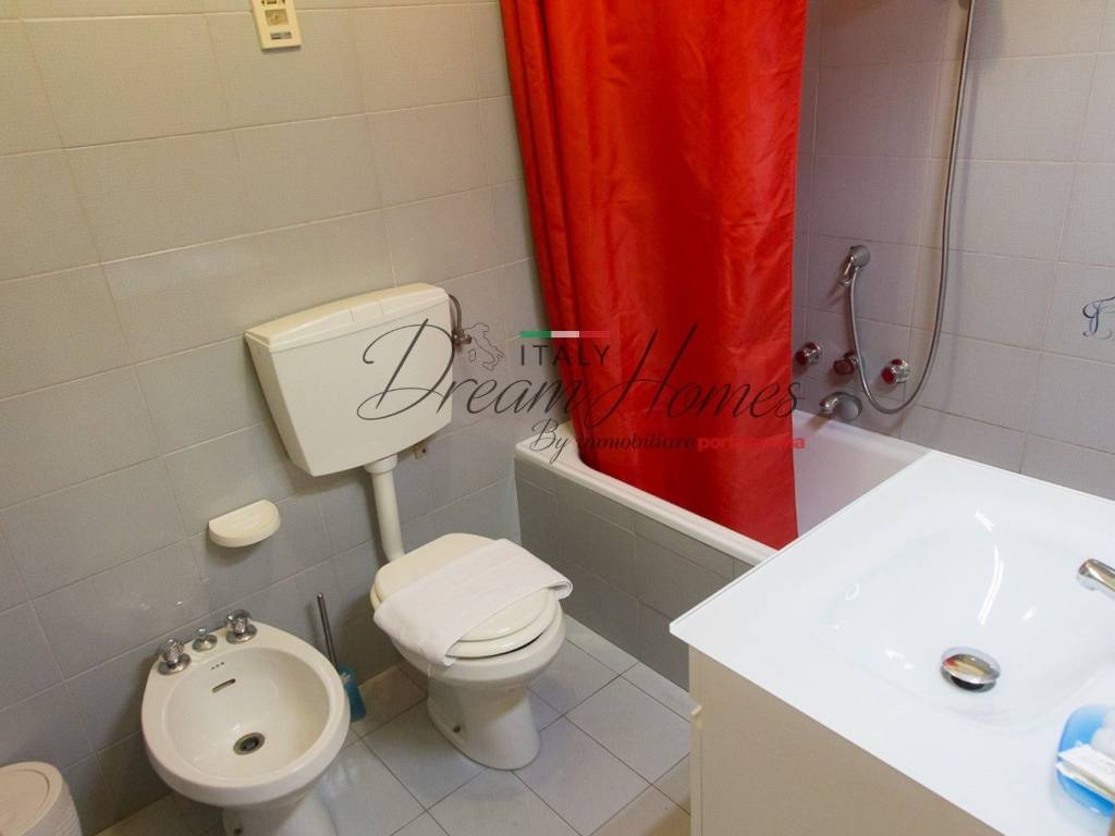 Appartamento a Ameglia in Via Pisanello - Foto 2