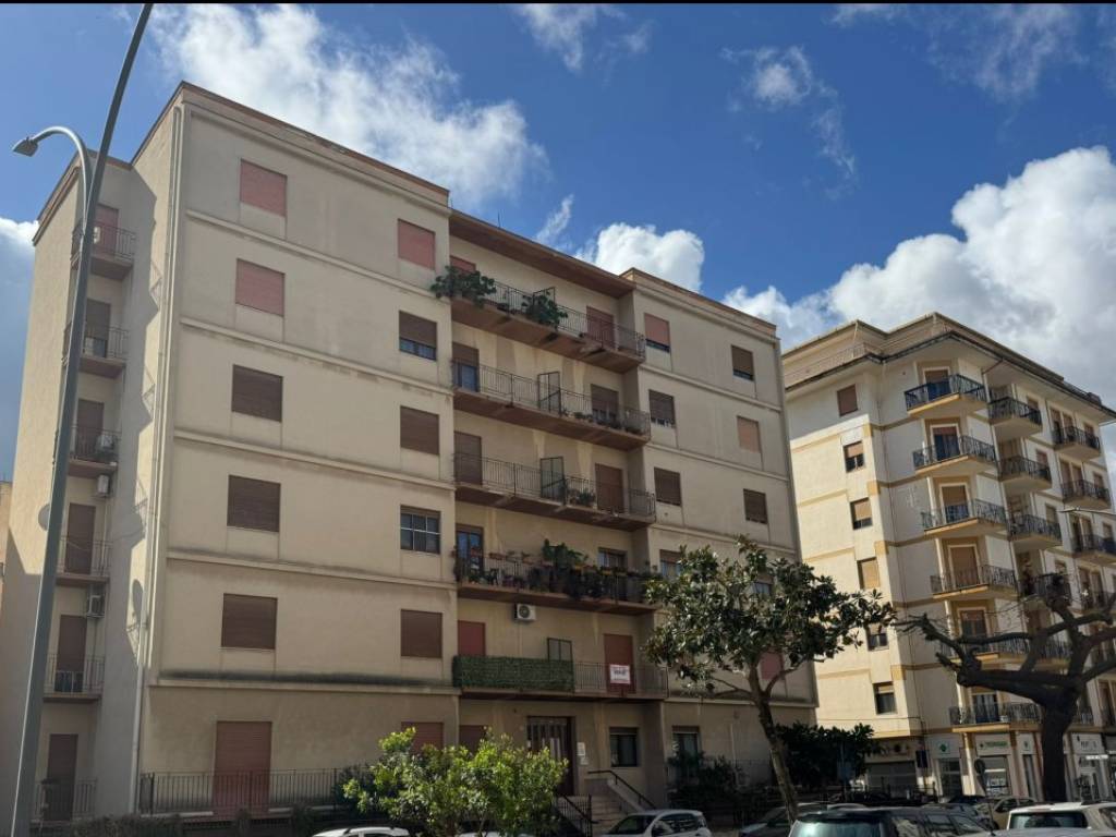 Appartamento a Alcamo in Viale Europa, 74 - Foto 2