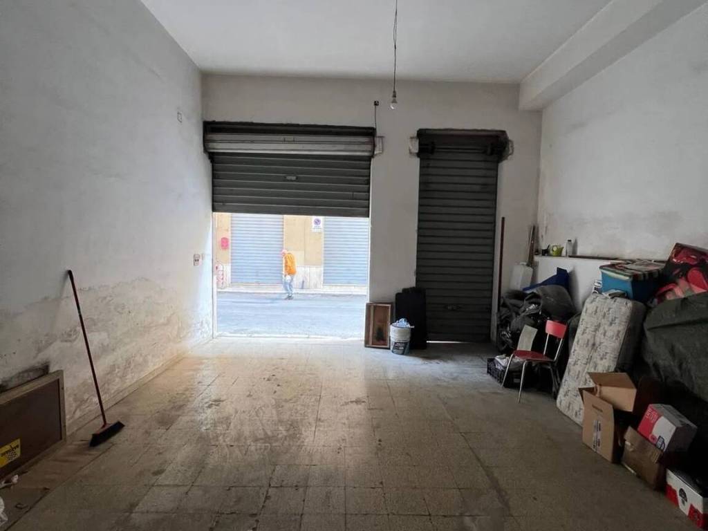 Box / garage a Trapani in Via Evangelista Di Blasi, 35 - Foto 3