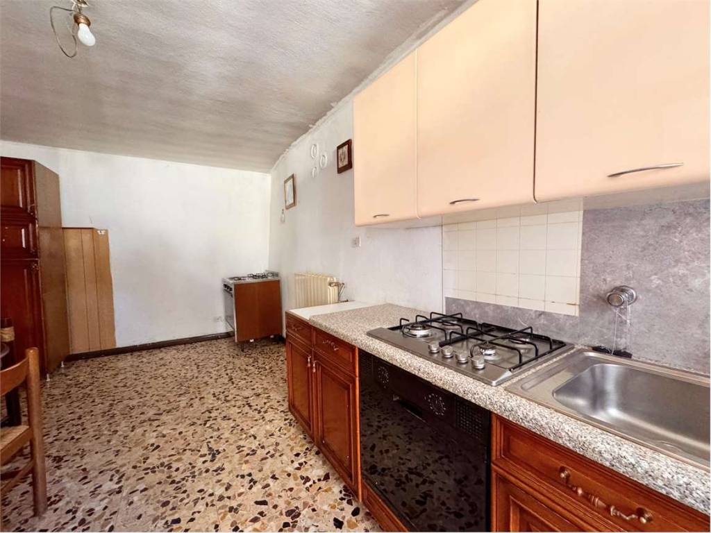 Casa indipendente a Esine in Via Castello, 21b - Foto 5
