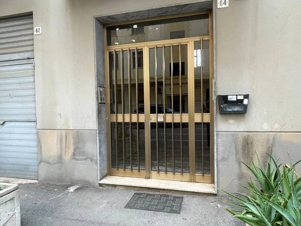 Appartamento a Caltanissetta in Via Edmondo De Amicis, 64 - Foto 3