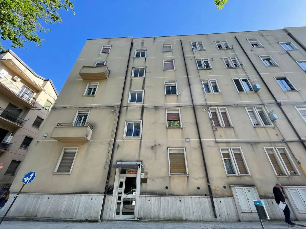 Appartamento a Caltanissetta in Viale Della Regione, 2 - Foto 3