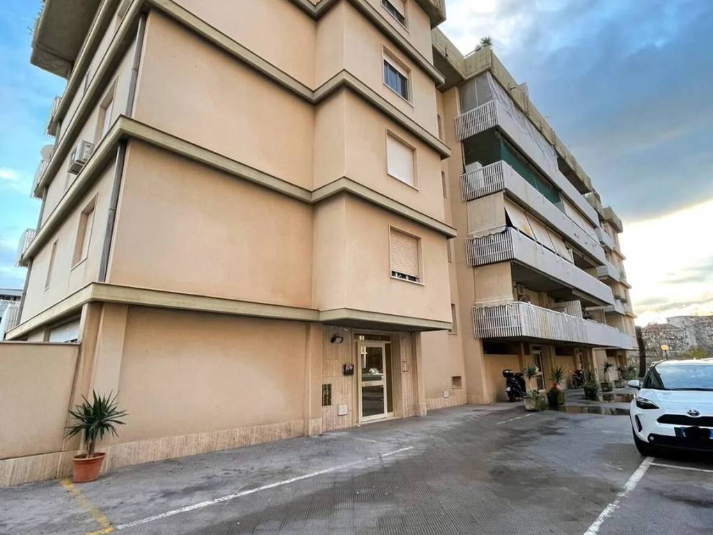 Appartamento a Caltanissetta in Via Giuseppe Saragat, 14 -B - Foto 2