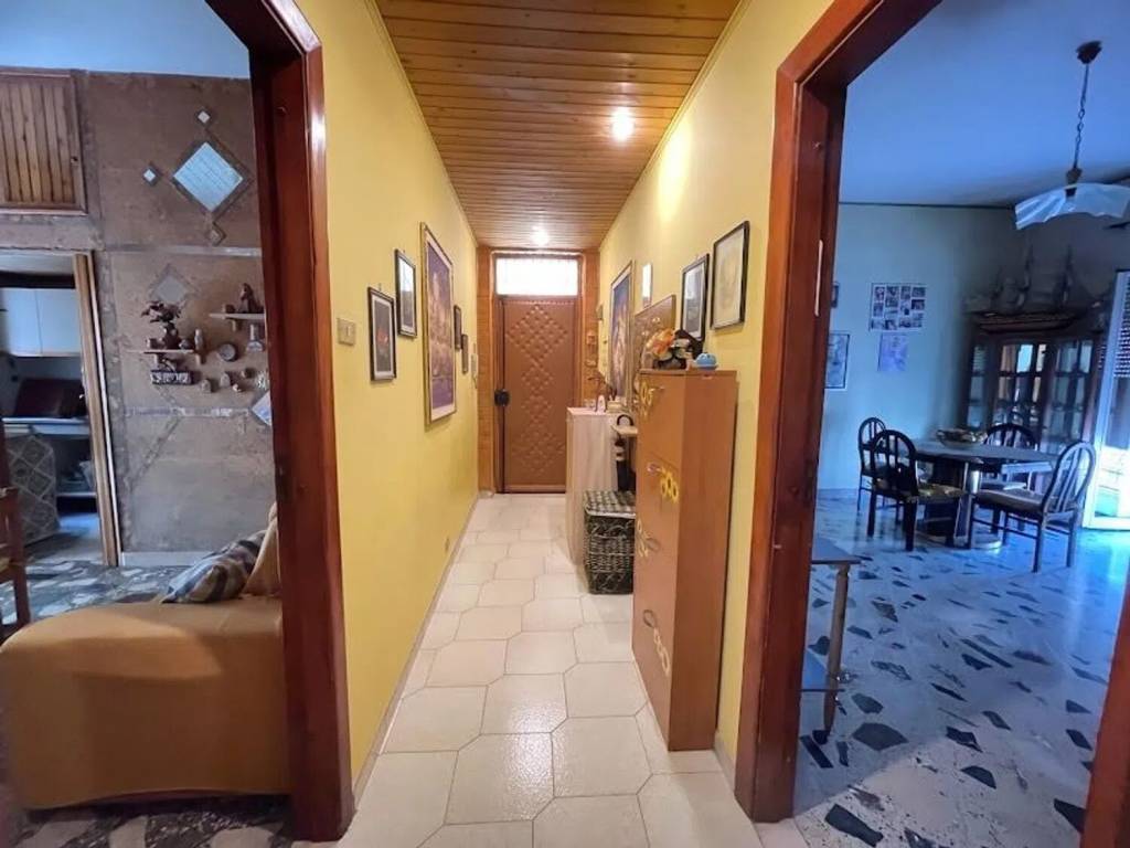 Appartamento a Caltanissetta in Via San Giovanni Bosco, 95 - Foto 2