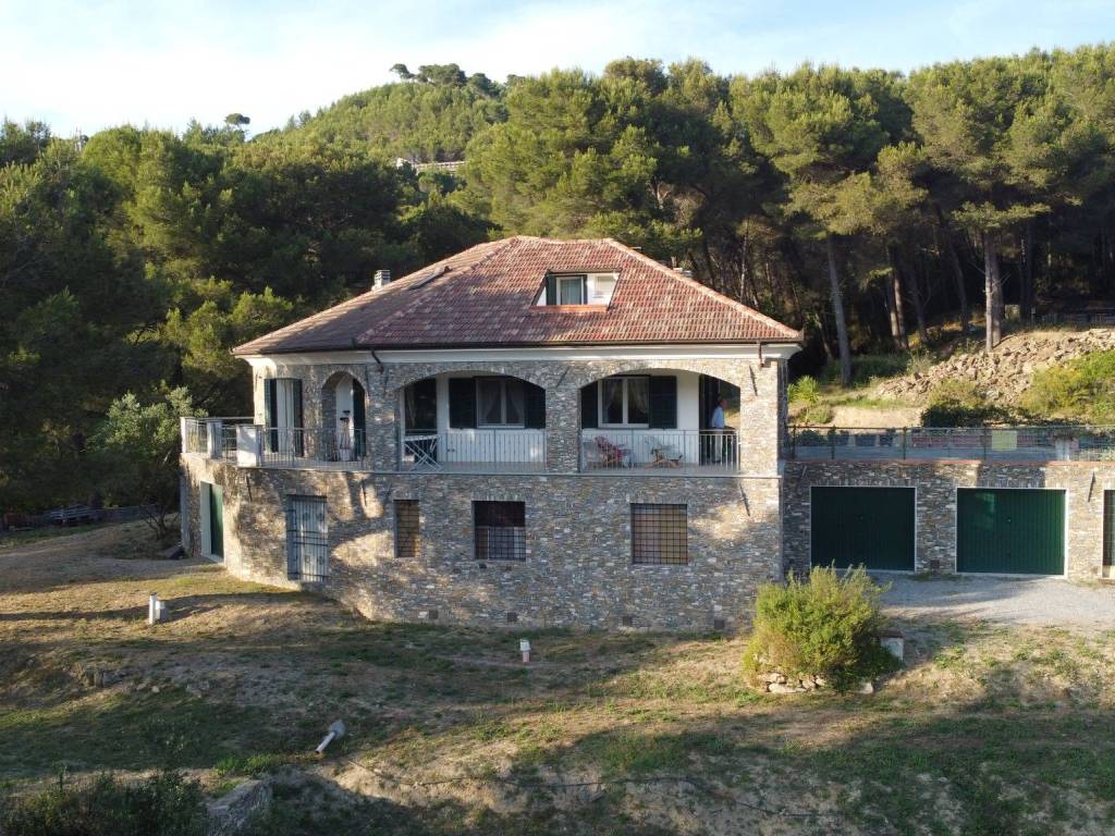 Villa a Andora in Strada Pian Grande - Foto 4