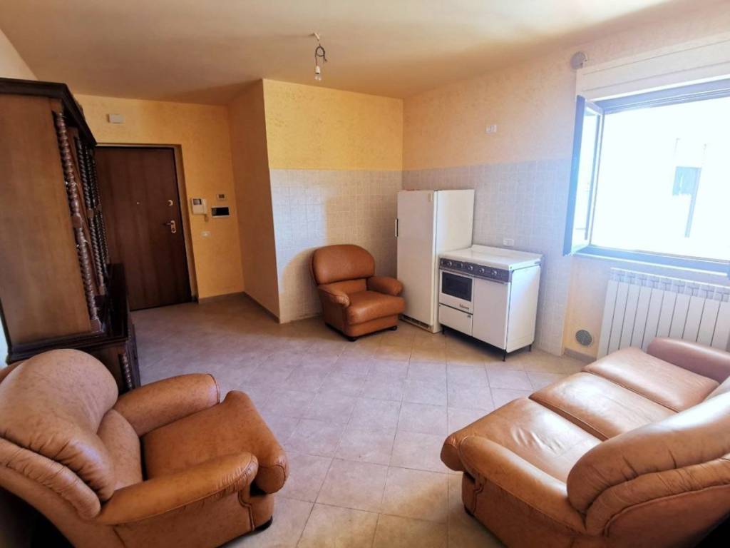 Appartamento a San salvo in Via Ferruccio Parri, 2 - Foto 4