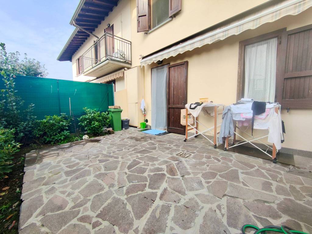 Villetta a schiera a Calcinate in Via Paolo VI, 14 - Foto 4